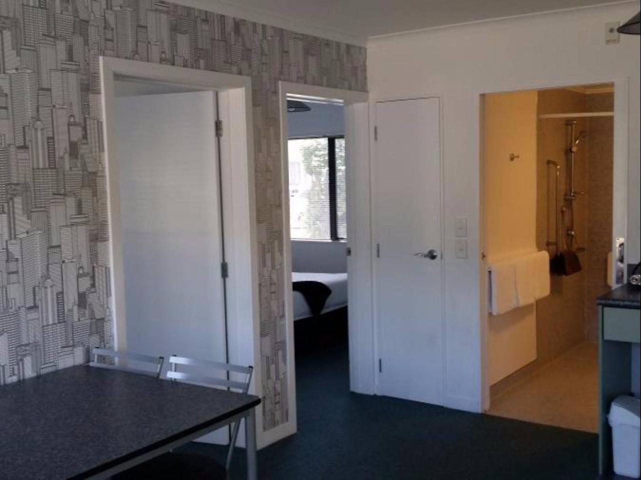 ניו פלימות' Asure Abode On Courtenay Motor Inn מראה חיצוני תמונה