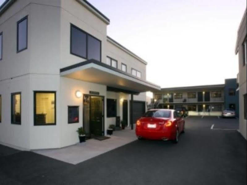 ניו פלימות' Asure Abode On Courtenay Motor Inn מראה חיצוני תמונה
